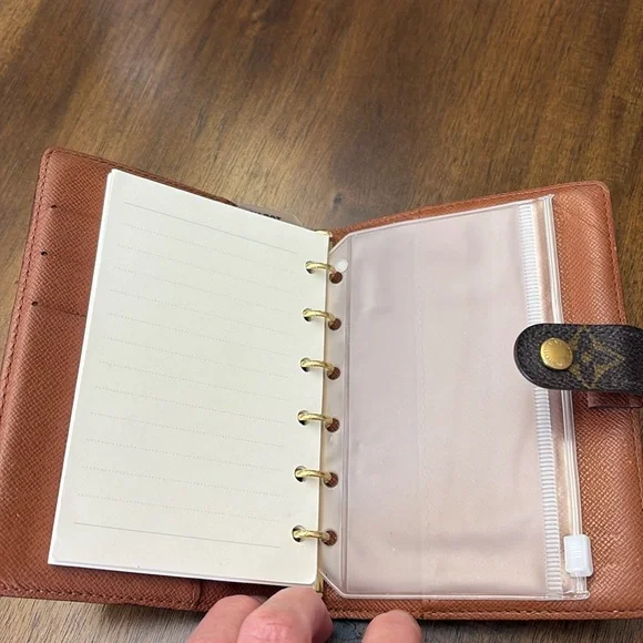 Filler calendar, lined paper and accessories for a Louis Vuitton PM Agenda - Picture 4 of 4